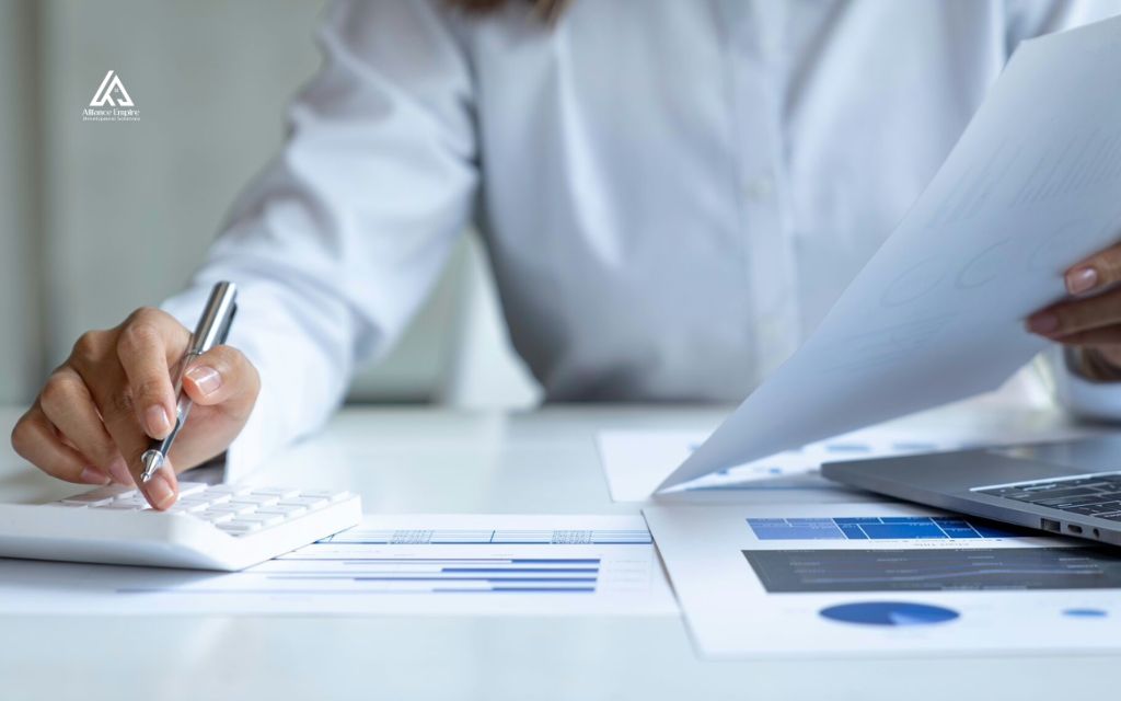 construction cash flow forecast: The role of software and business intelligence in forecast accuracy